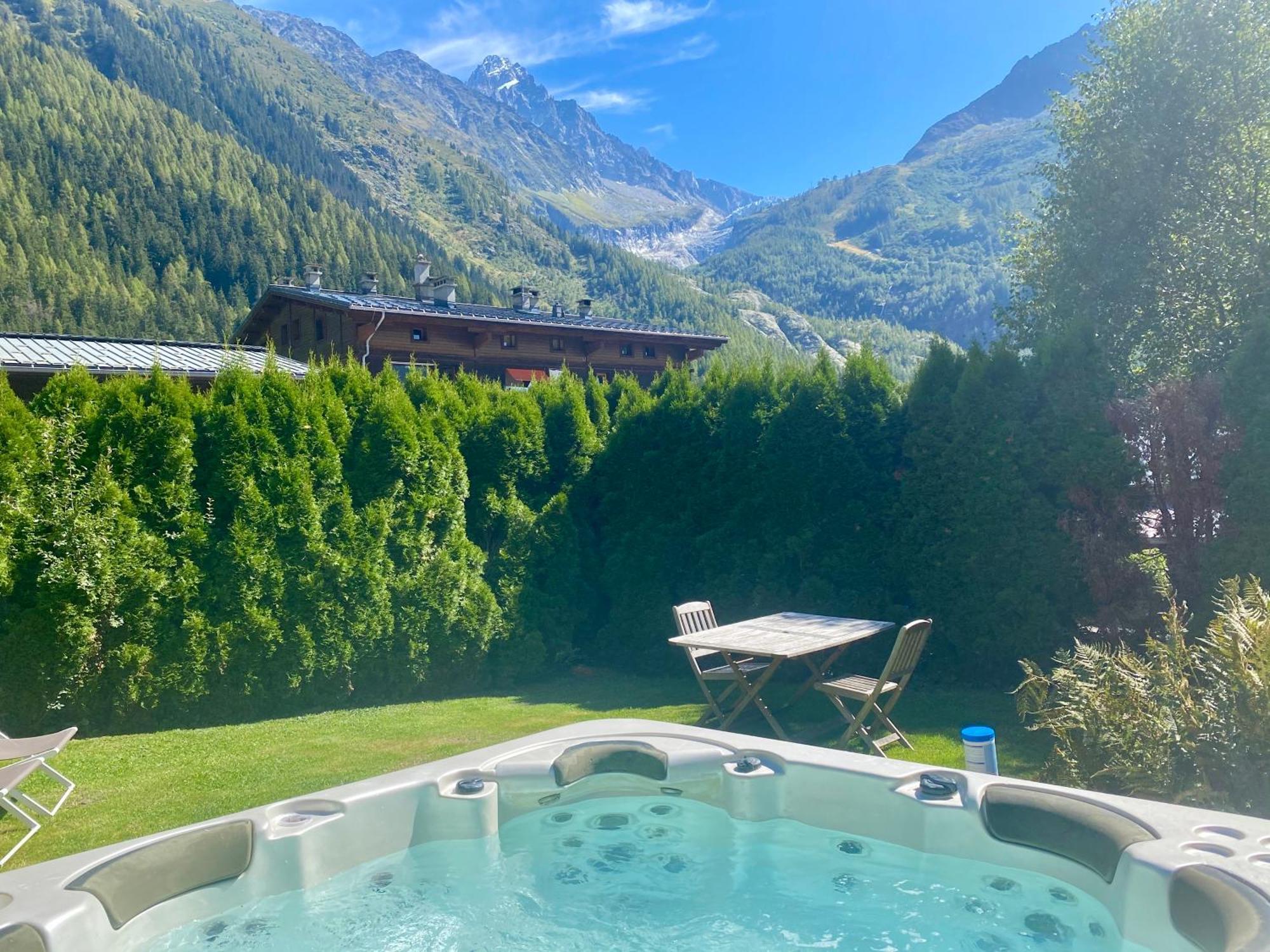 Alojamento de Turismo Selvagem Marmotte Mountain Manor