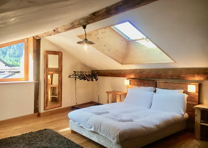 Marmotte Mountain Manor